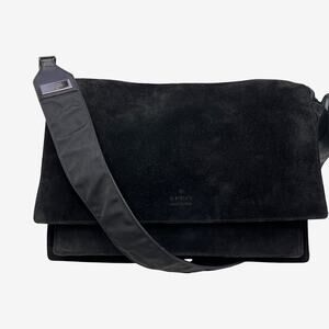Gucci Black Suede Shoulder Bag 001 3266 Vintage Messenger Style Made In Italy